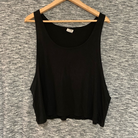 plain black muscle tee